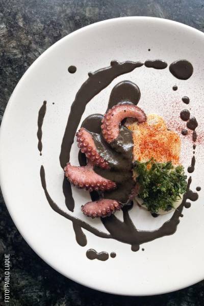 2401 Pulpo Chef Pablo L IZEL