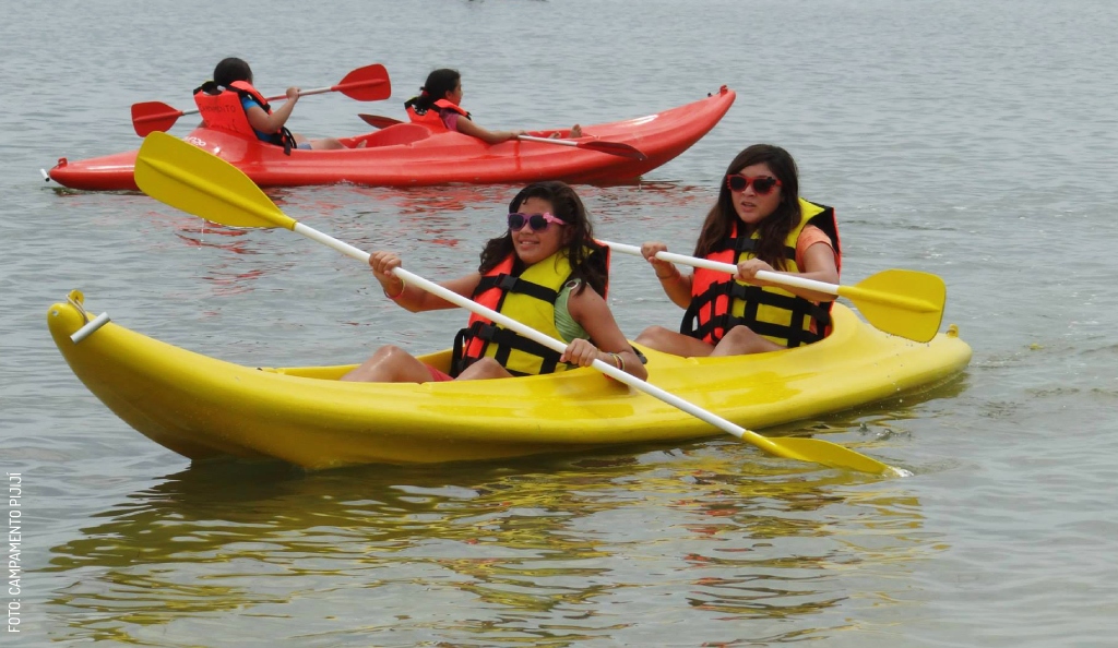 2404 Campamento Pijijí en Kayak by them