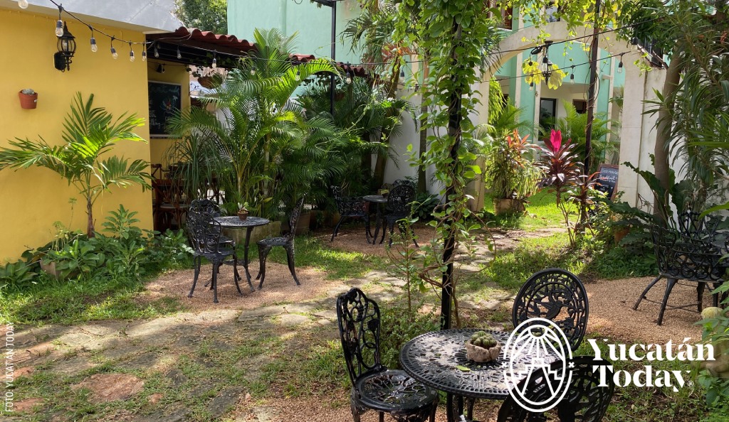 2404 Le Kaat Jardin comedor Valladolidby Yucatan Today