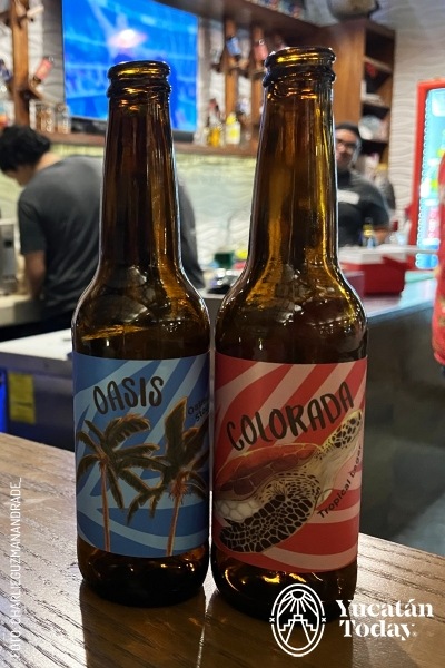 2405 Bebidas botellas Esmeralda Tap Room by Charlie g