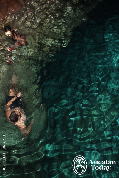 2405 Cenote ChelPaak by Violeta H Cantarell (1)