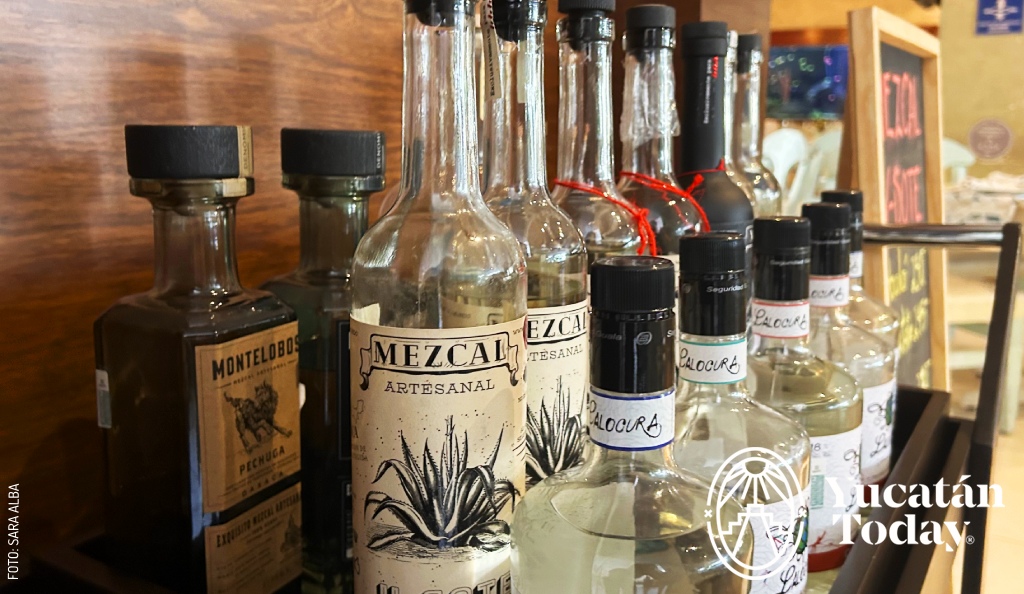 2405 Mezcal de La Pigua by Sara Alba