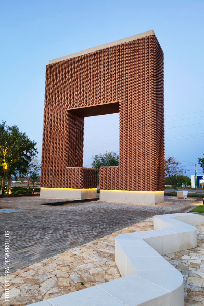 2407 Capitol Bterra Mérida Parque by Bterra Desarrollos slogo