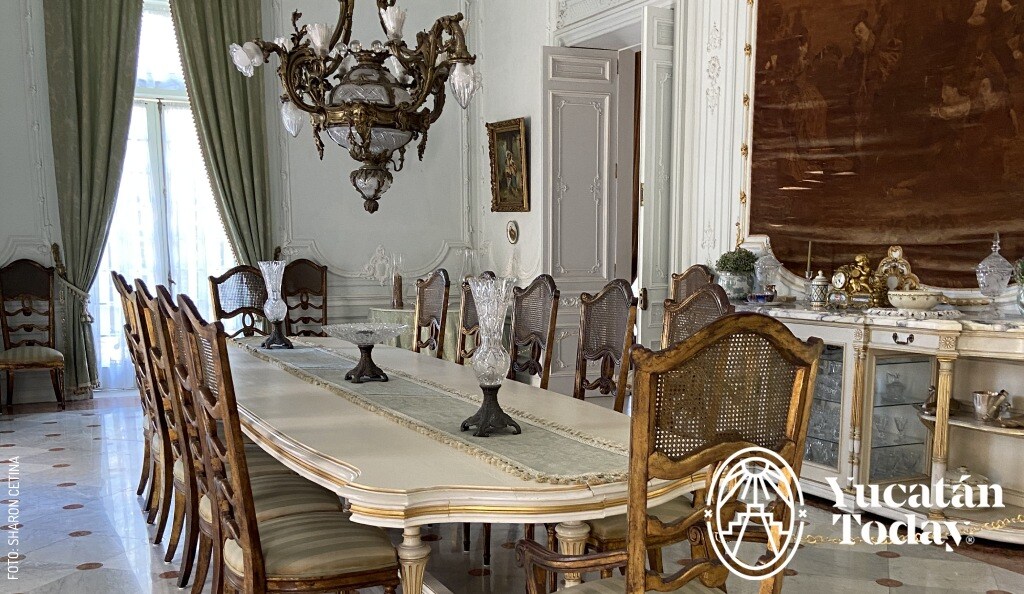 2407 Montejo 495 Mérida Centro Comedor Mesa by Sharon Cetina