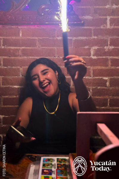 2408 Shotimilco Tropical Actividades Nocturnas Mérida Trajineras lotería y diversión by Sharon Cetina