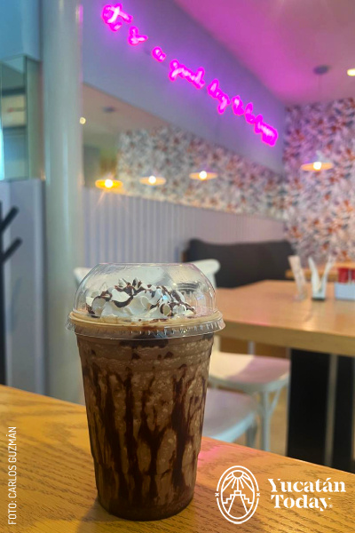 2409 La Barrita Cafeterías Mérida by Carlos Guzmán (3)