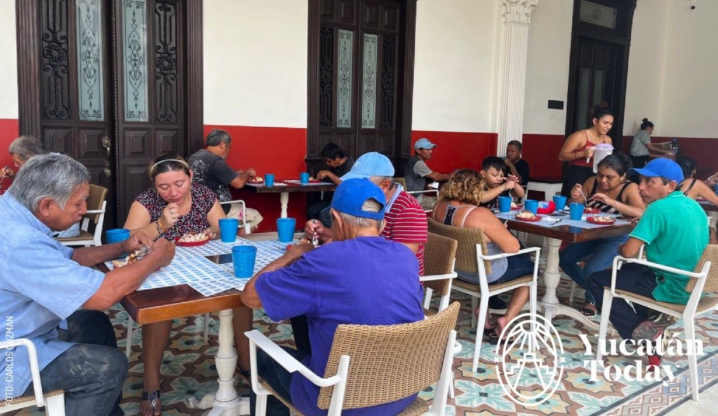 2409 Refettorio Mérida Comedor by Carlos Guzman (2)