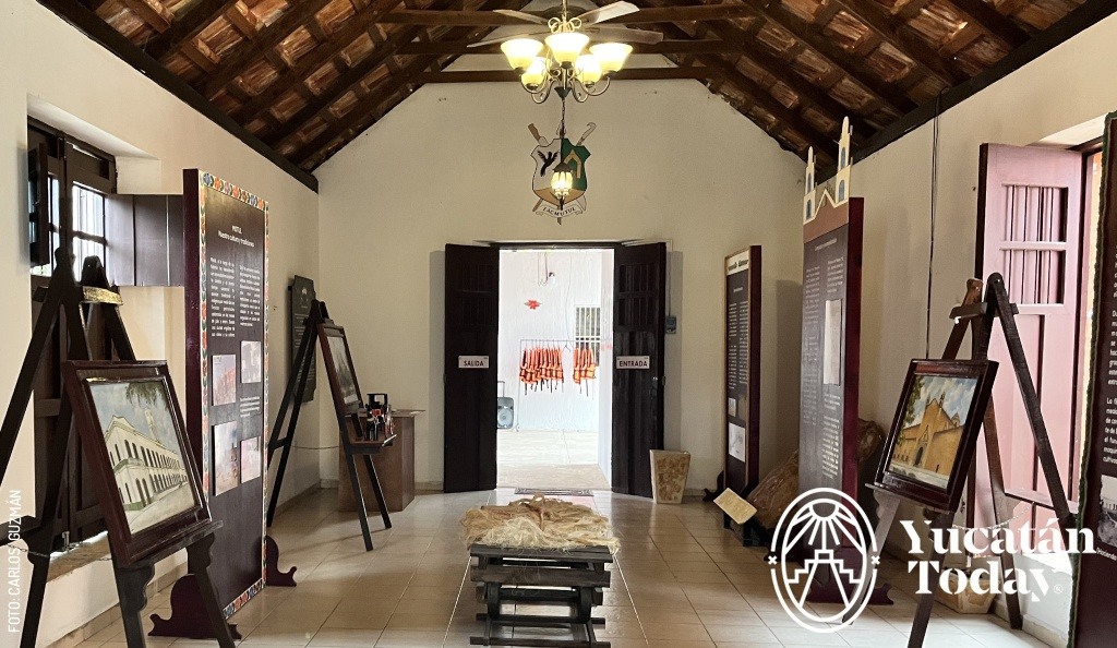 2411 Museo Historico de Motul Obras by Carlos Guzman