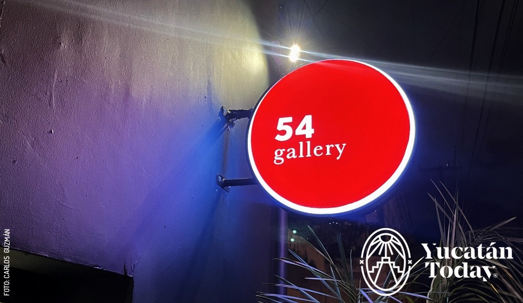 2412 54Gallery  Merida Frente by Carlos Guzman