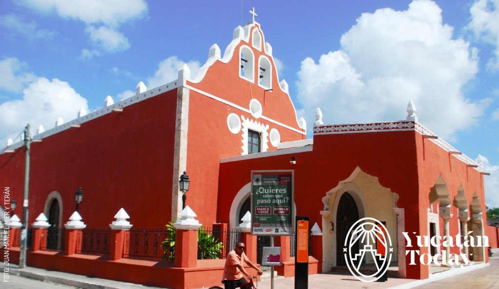 2412 Iglesia de la Candelaria Frente Valladolid by Juan Manuel Mier y Teran