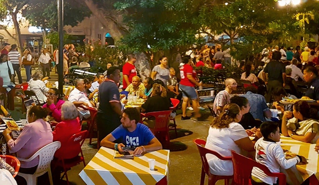 2412 Parque de Santiago Mérida Mercado by Cassie Pearse slogo