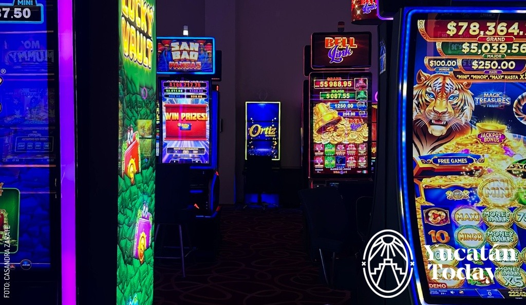 2501 PlayCity Merida Maquinas de frente by Casandra Zarate