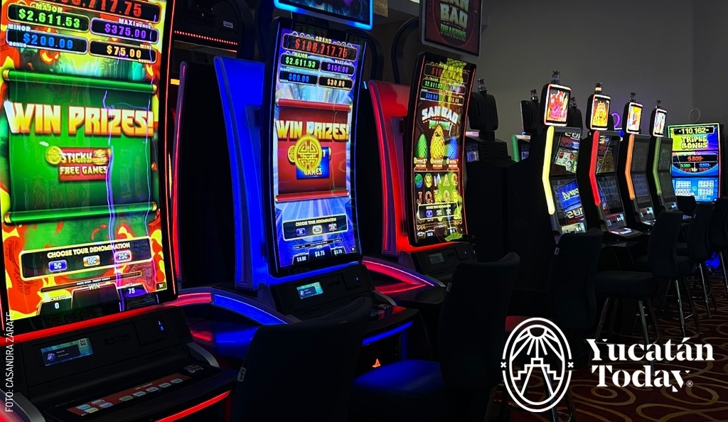 2501 PlayCity Merida Maquinas de lado by Casandra Zarate