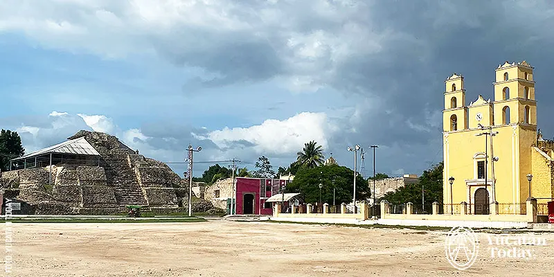 Acanceh-iglesia-y-piramide-by-Yucatan-Today (1)-1