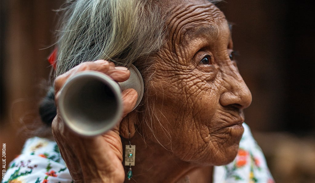 Bacila-Tzec-Uc-partera-mestiza-escucha-by-Allie-Jordan