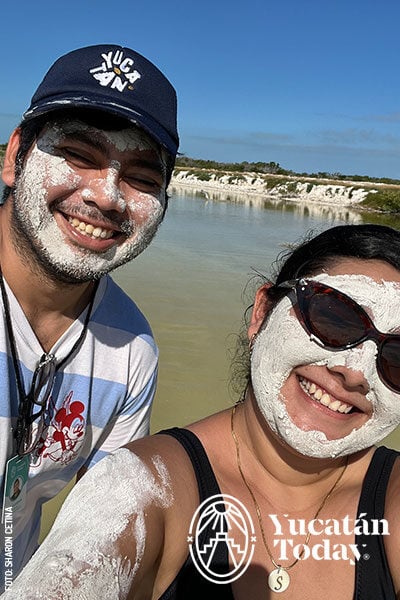 Bano-maya-barro-arena-by-Sharon-Cetina