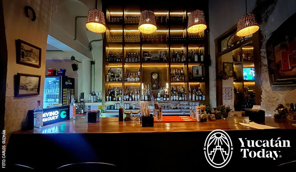 Bar-Latino-2-by-Charlie-Andrade