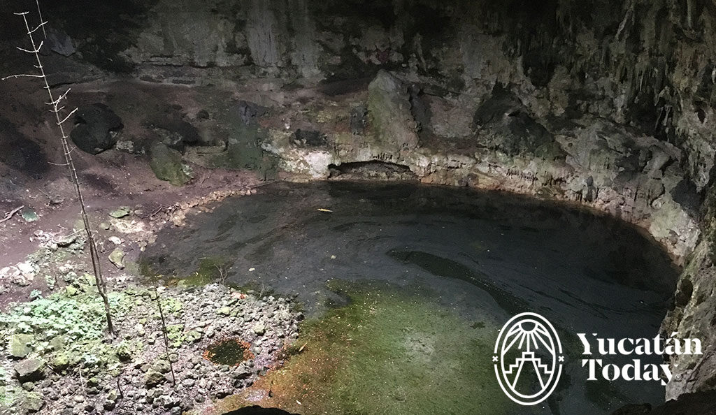 Cenote-Canto-by-Mark-Viales