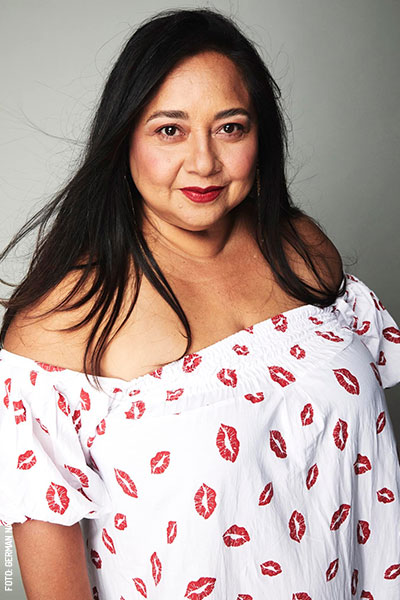 Conchi-Leon-teatro-yucateco-by-German-Najera