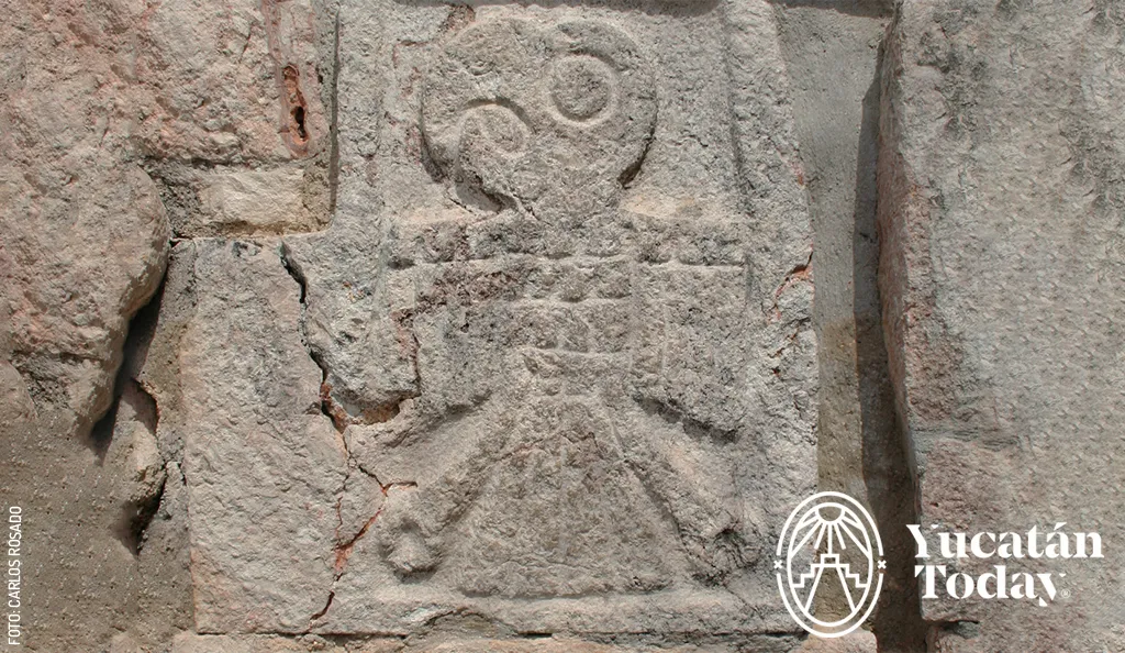 Detalle-en-Piedra-Perico-en-Uxmal-by-Carlos-Rosado (1)