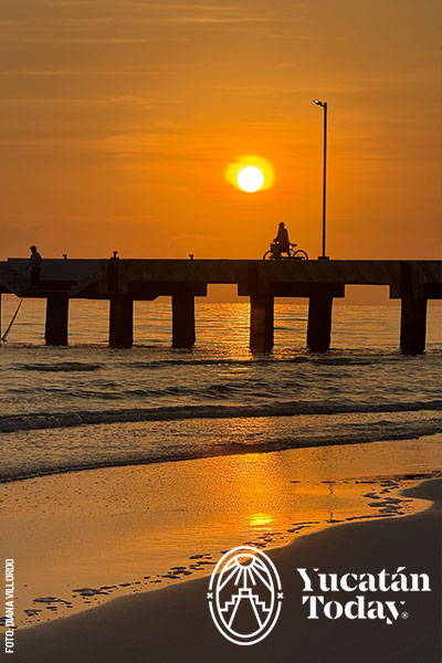 El-Cuyo-amanecer-playa-muelle-by-Diana-Villordo