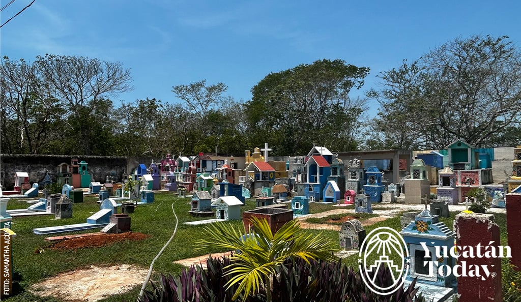 Hoctun-cementerio-by-Samantha-Acosta