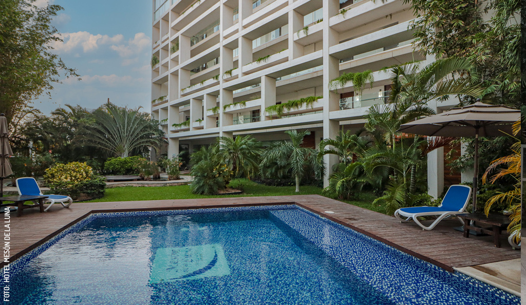 Hotel-Meson-de-la-Luna-daypass-piscina-alberca-pool-by-Hotel-Meson-de-la-Luna