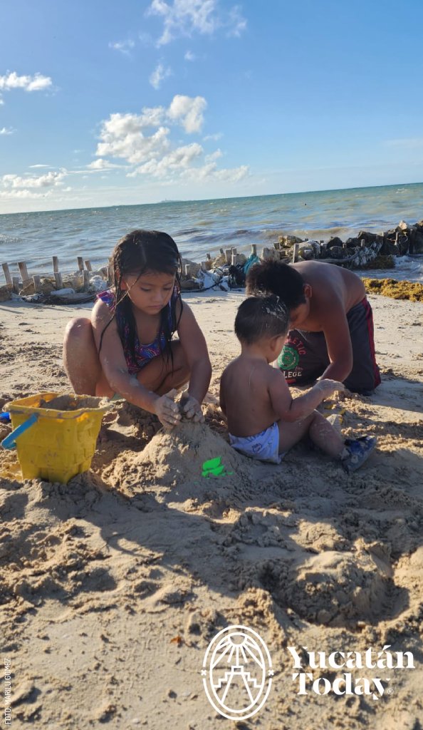 2306-ninos-en-playa-mar-by-Marilu-Gomez-2