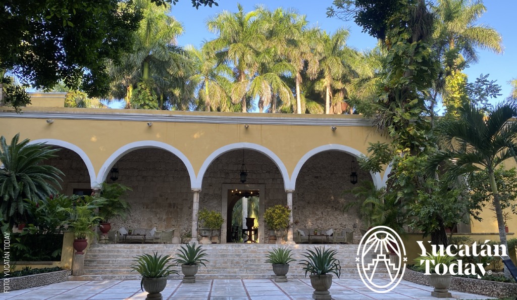 2310-Hacienda-Chichen-Resort-fachada-casa-principal-by-Yucatan-Today-4