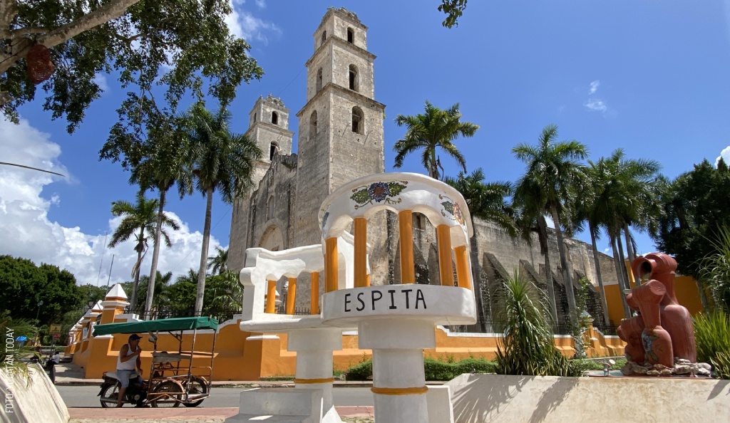 2310-Iglesia-San-Jose-sillas-confidentes-en-Espita-by-Yucatan-Today-sin-logo-1