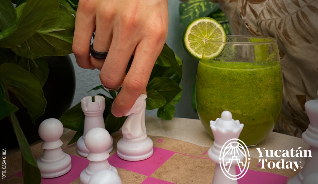 Ajedrez-y-bebida-2-by-Casa-Chica-Dec-03-2023-02-04-29-0216-AM