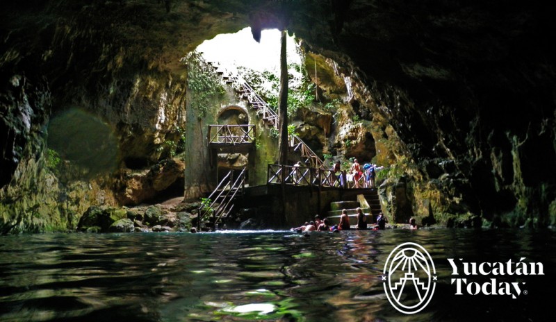 Cenote en Cuzamá