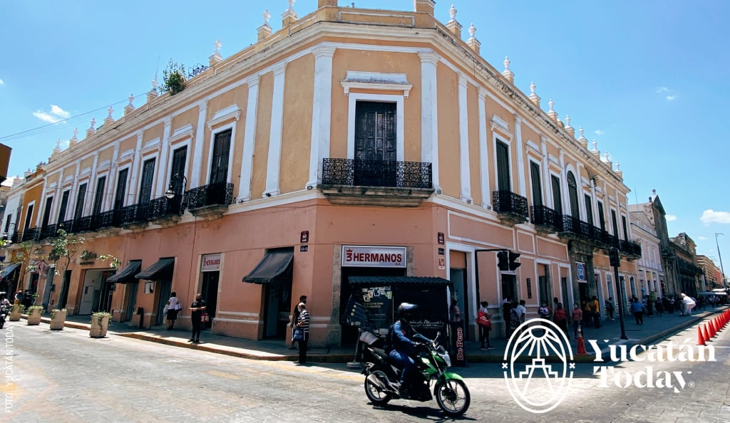Centro-Merida-Calle-60-y-63-by-Andrea-Mier-y-Teran-2