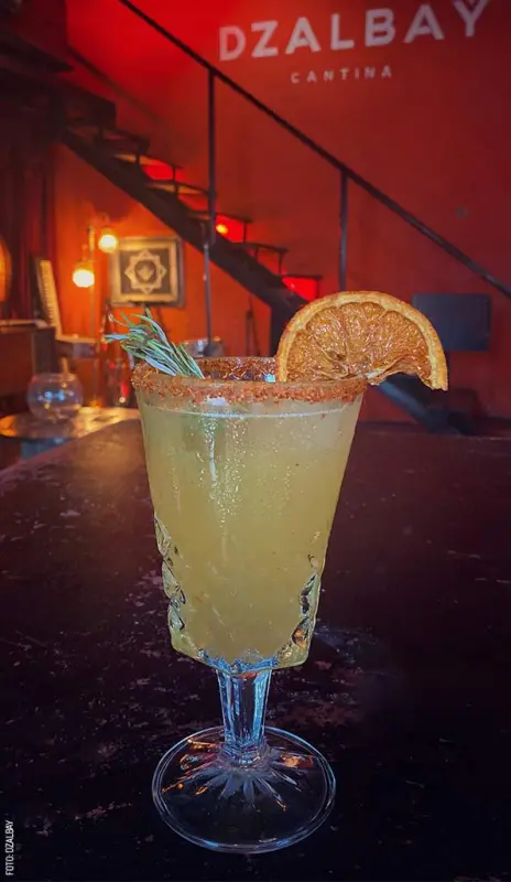 Cocktail-Xtabentún-by-Dzalbay