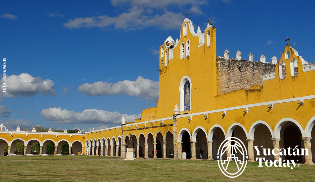 Izamal-convento-2-Dec-02-2023-10-10-24-8589-PM