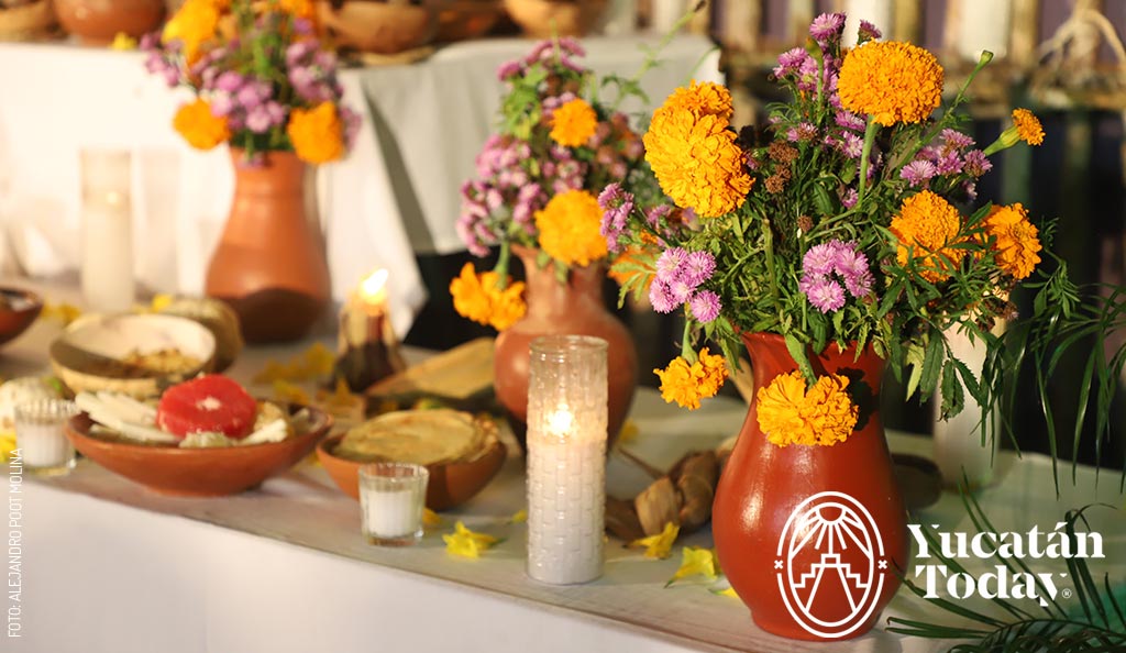 Janal Pixan altar by Alejandro Poot Molina IMG_1509 con logo