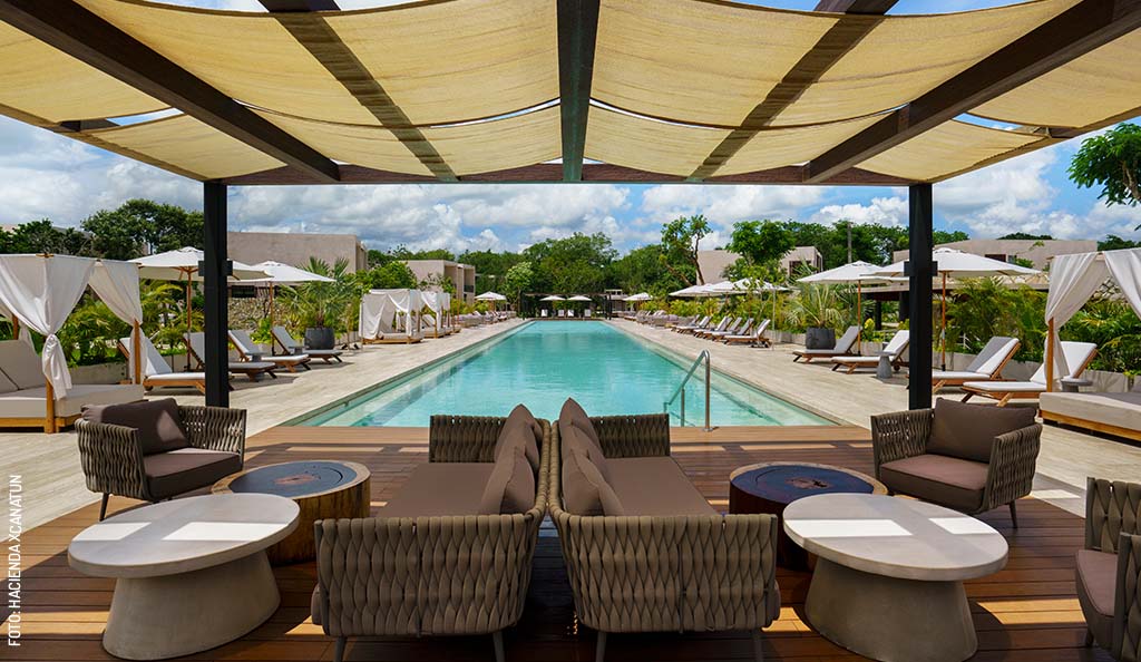 Lol-Ha-Pool-Bar-by-Hacienda-Xcanatun-3