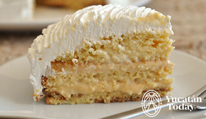 Pastel-Tres-Leches-rebanada-Dec-07-2023-05-21-23-4834-AM