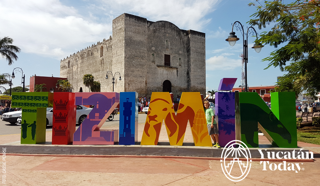 Tizimin-iglesia-letras-by-Cassie-Pearse-2