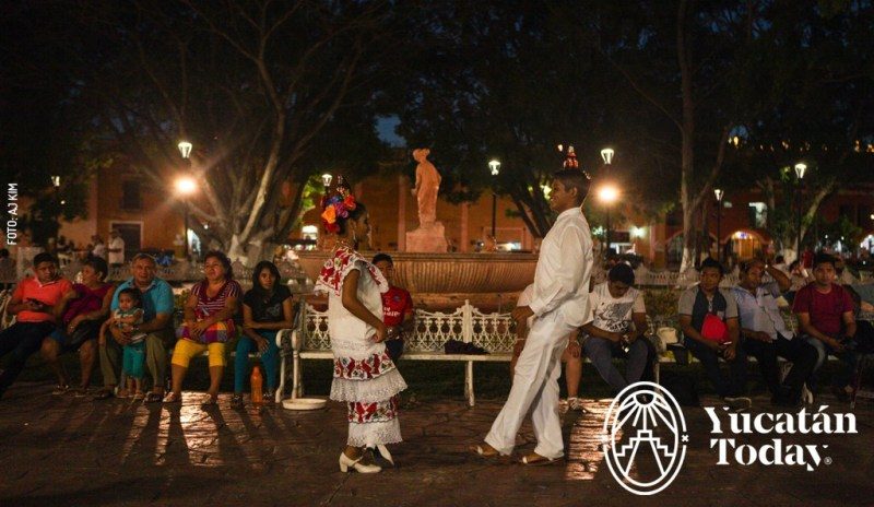 Valladolid Downtown Plaza
