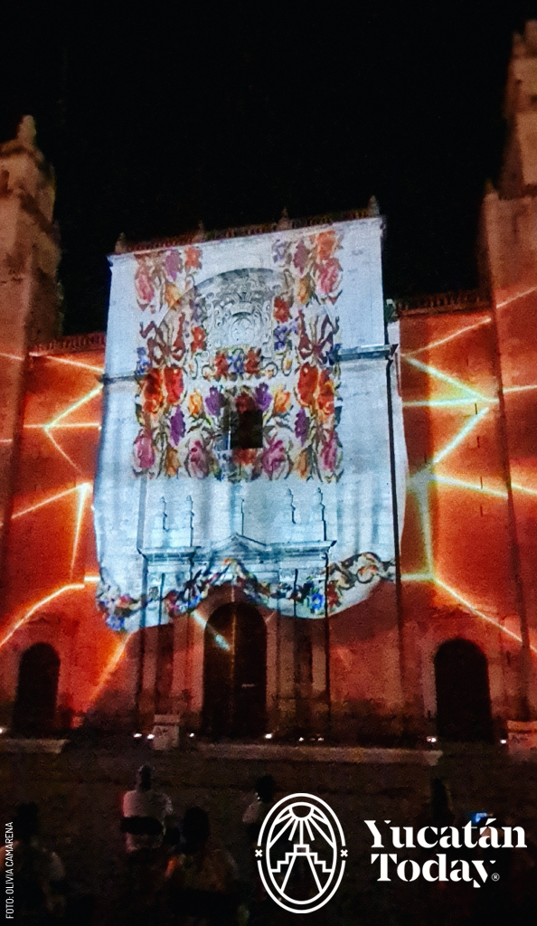 luz y sonido en Catedral Yucatán
