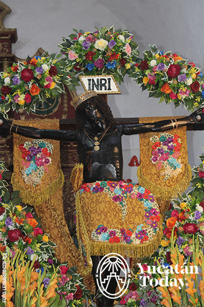 Kinchil-gremio-cristo-amor-chiik-by-Leobardo-Cox-Tec