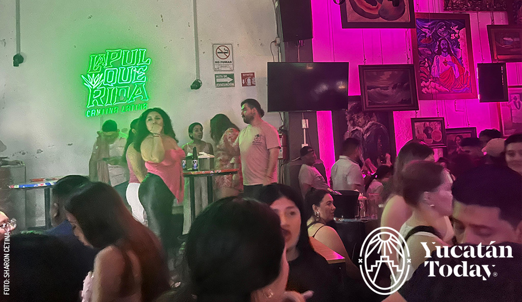 La-Pulquerida-cantina-latina-bar-merida-1-by-Sharon-Cetina