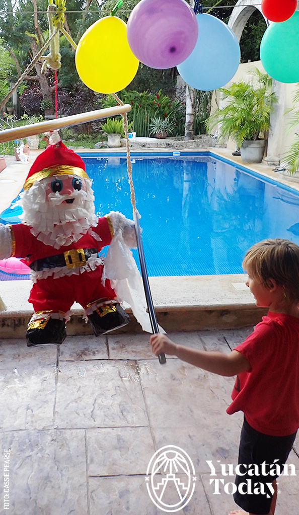 Navidad-Christmas-Pinata-by-Cassie-Pearse