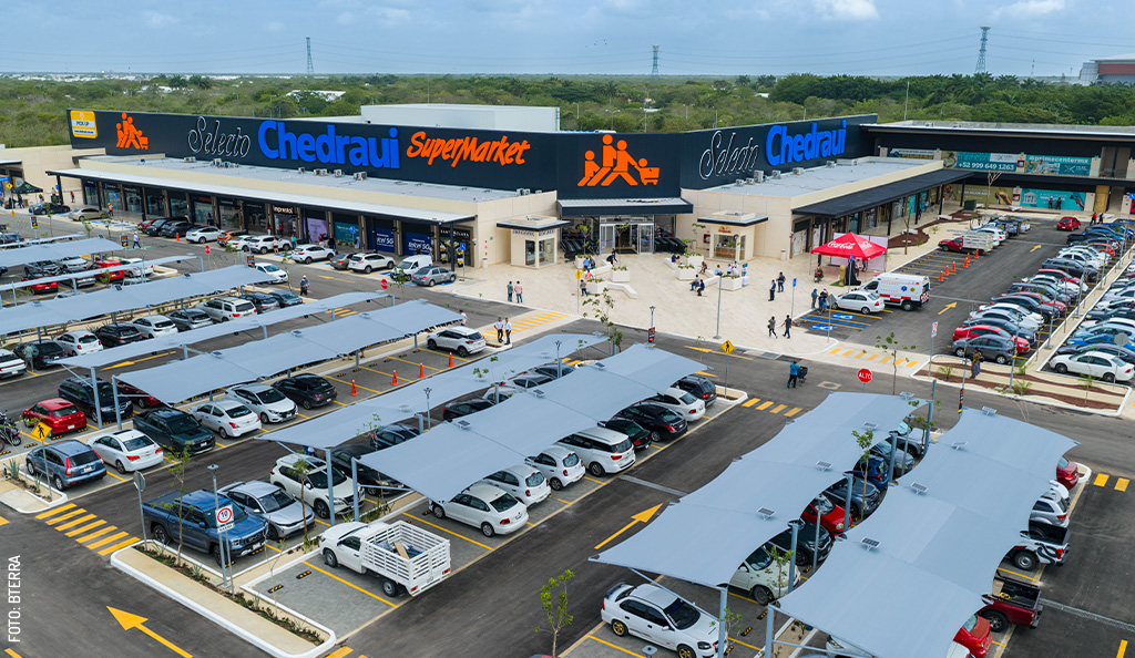 Prime-Center-Distrito-Xcanatun-Chedraui-by-Bterra