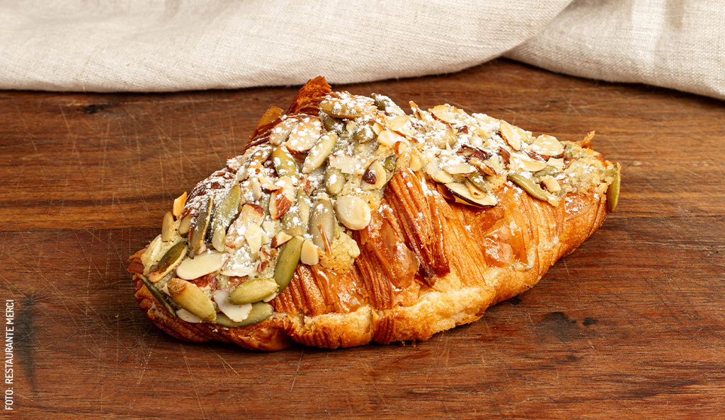 Restaurante-Merci-pan-croissant-de-pepita-by-Merci