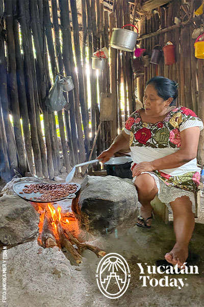 Taller-de-Cocina-Tradicional-en-Xocen-Birding-Trail-by-Andrea-Mier-y-Teran