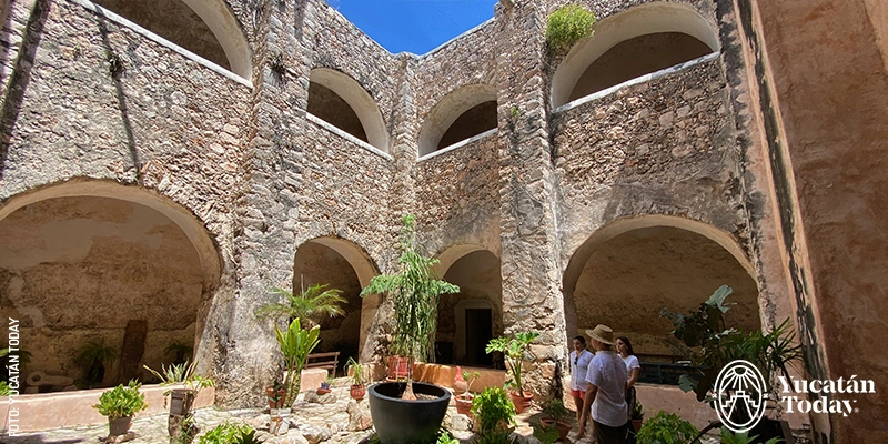 Mani-Iglesia-y-Exconvento-San-Miguel-Arcangel-interior-3-by-Yucatan-Today